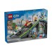LEGO City: Fara limite: Rampa pentru curse de masini