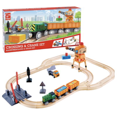Hape Set de joc ''Tren de marfa cu macara''